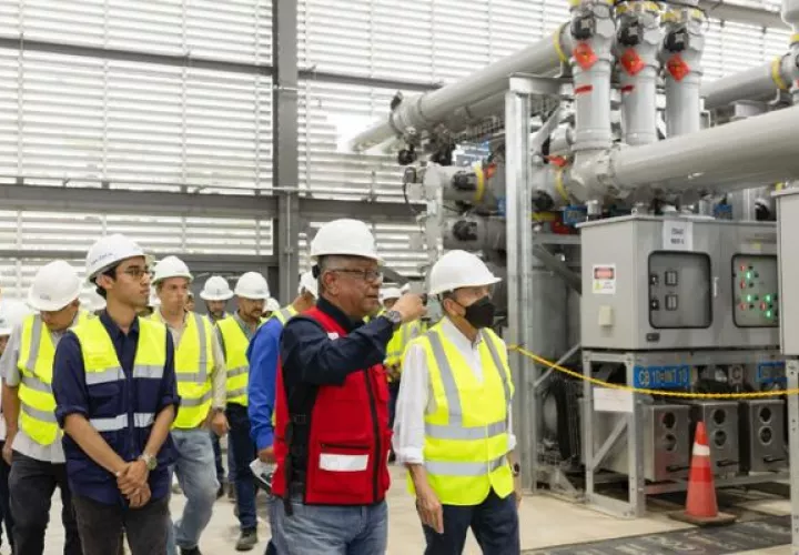 Recorrido por la nueva línea de transmisión 230 kV Sabanitas- Panamá III. Foto: Cortesía ETESA