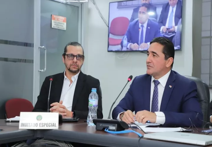 Raffoul Arab durante su asistencia a la Asamblea Nacional. Foto: Cortesía