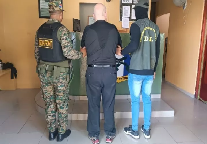 El exgobernador de la provincia de Coclé, Richard Fifer, fue capturado el pasado 6 de enero por el Senafront. Foto. Cortesía. Senafront
