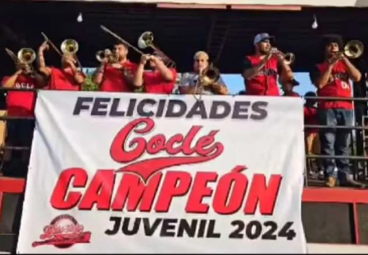 El equipo campeón fue recibido por la fanaticada. Foto: Cortesía