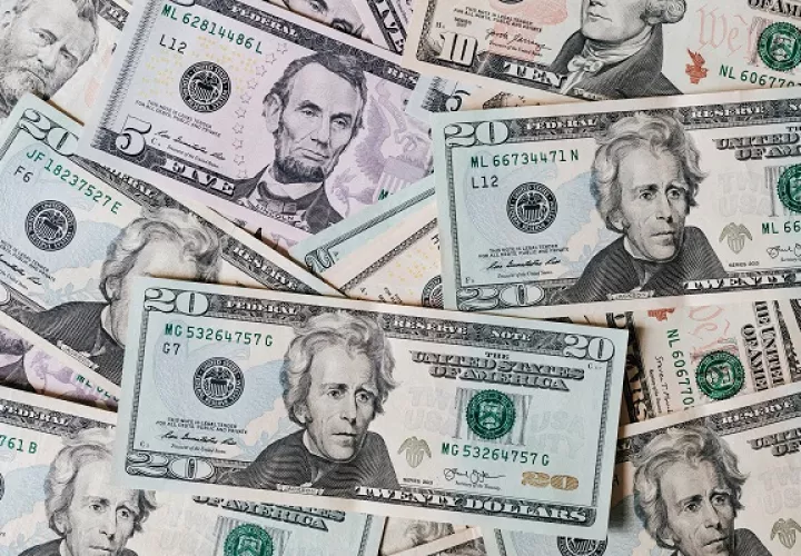El salario máximo sobre el cual se calculaba el decimotercer mes en el Estado, era $550. Foto ilustrativa