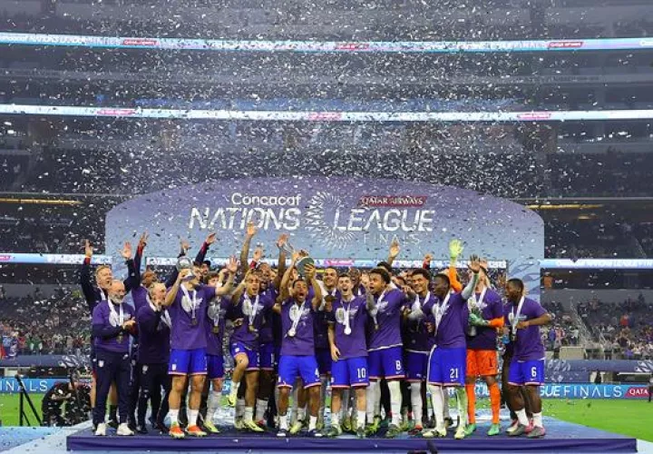 Estados Unidos festeja su título en la Liga de Naciones de la Concacaf. Foto: EFE