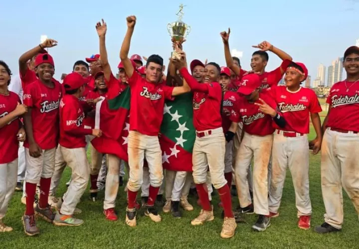 Federales de Chiriquí festeja el título en Probeis Kids 2024. Foto: Probeis