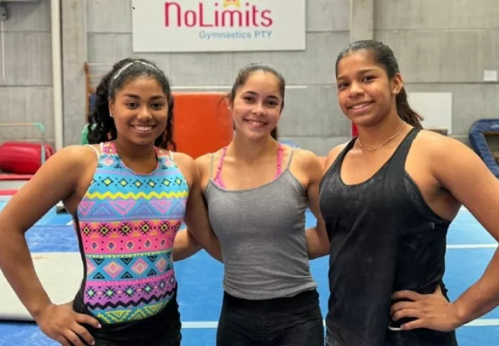 Hillary Heron, Lana Herrera y Karla Navas, del equipo panameño de gimnasia. Foto:  Cortesía