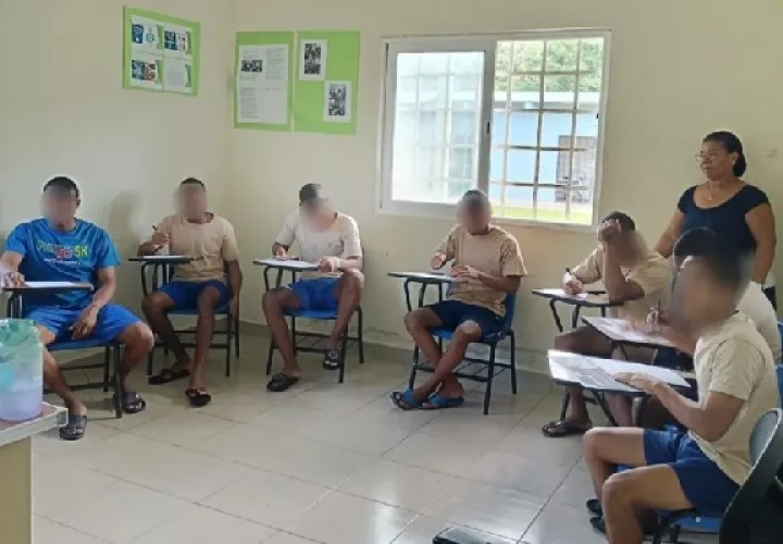 Paternidad Responsable es uno de los programas de reinserción social que se realizan en los Centros de Custodia y Cumplimiento del IEI. Foto. Cortesía. Centro de Cumplimiento