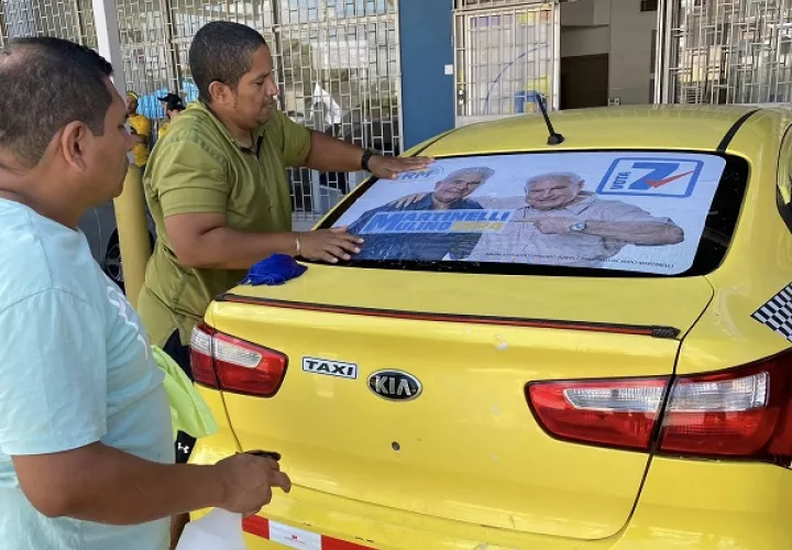 Lo único que no debe llevar la propaganda es que sea candidato, aclaró Valdés Escoffery. Foto: Cortesía Realizando Metas