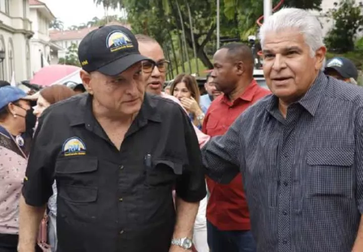 Ricardo Martinelli junto al hoy candidato presidencial por los partidos Realizando Metas y Alianza, José Raúl Mulino.  