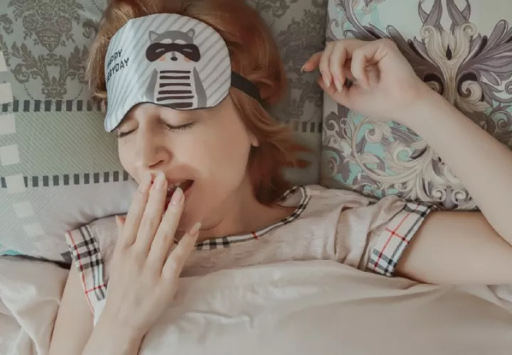 Los antifaz con auriculares son una buena opción para probar estos aparatos tecnológicos. Pixabae