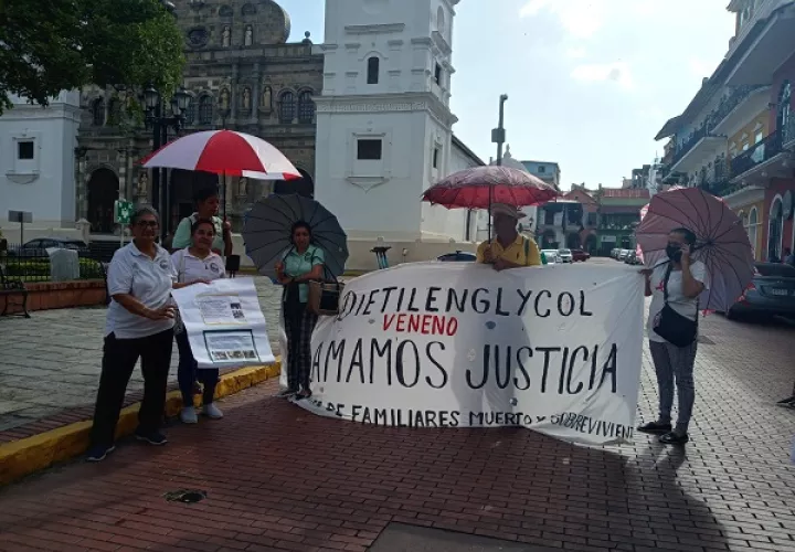 La tragedia del dietilenglicol ocurrió hace casi 18 años y todavía queda sed de justicia entre las víctimas. Foto: Archivo