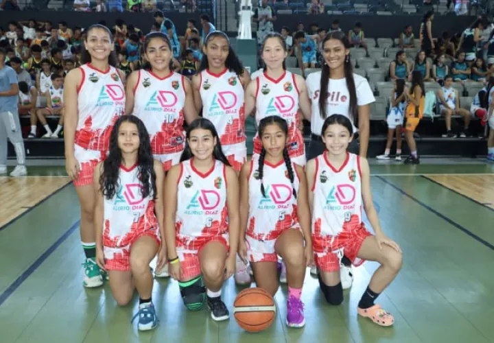 Equipo de Alirio Díaz. Foto: Cortesía