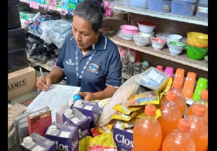 Estas acciones son parte de las tareas diarias de fiscalización, que desarrolla la Acodeco Coclé en diferentes lugares de la provincia. Foto. Cortesía. Acodeco