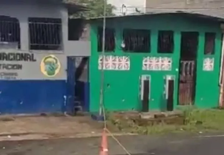  Ricardo Abdiel Rodríguez, llegó a la subestación policial y fue trasladado al hospital donde falleció.  