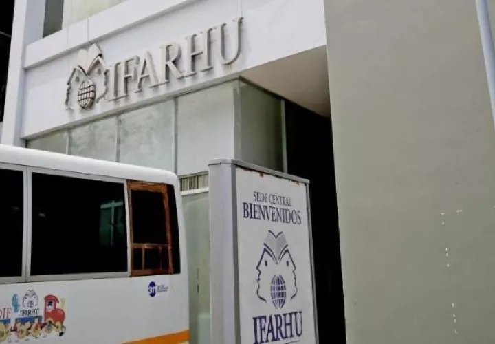 Ifarhu se encuentra nuevamente bajo la lupa por el tema de los auxilios económicos. 