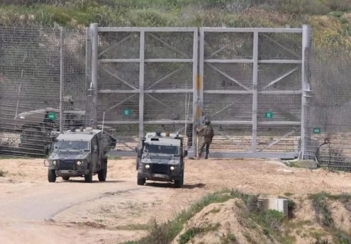 Han muerto más de 33,100 personas, la mayoría mujeres y niños. Foto: EFE