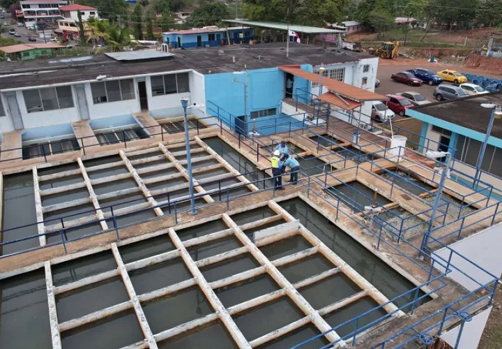 Estos trabajos de mantenimiento en la planta potabilizadora Jaime Díaz Quintero de La Chorrera , se llevarán a cabo en un horario de 8:00 de la mañana hasta las 4:00 de la tarde. Foto. Archivo
