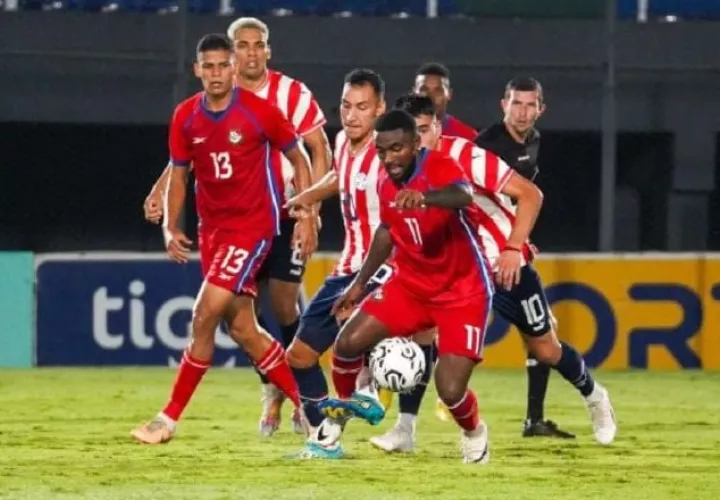 El equipo panameño y paraguayo se enfrentaron en la categoría Sub-23 en diciembre del 2023. Foto: Fepafut