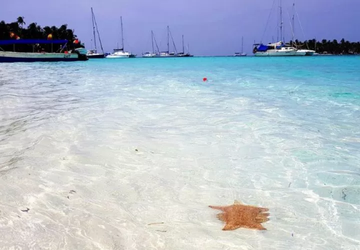 Playa Estrella  en Bocas del Toro de Panamá está entre las 100 mejores playas. Foto: Cortesía