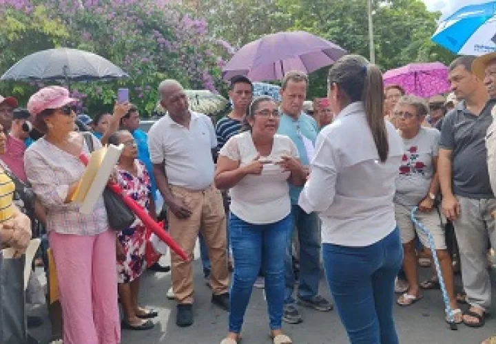  Según los que se oponen al contrato, el  Municipio no realizó una consulta ciudadana.Foto: Eric A.Montenegro.