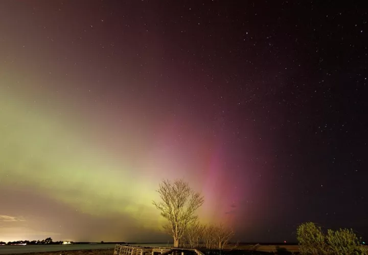 La tormenta solar permitió ver auroras en múltiples lugares este fin de semana. Foto: EFE