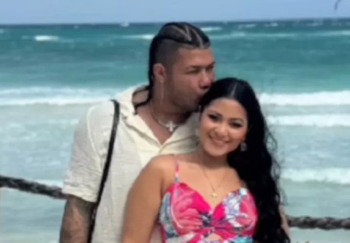 'El Boza' y su novia. Foto: Instagram