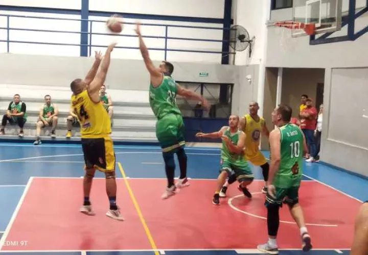 El DOC se coronó en torneo de baloncesto. Foto: Cortesía