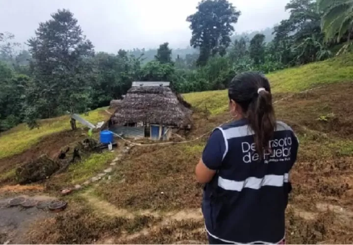 Las escuelas y aulas rancho sigue siendo un problema por erradicar, en el cual también influye un factor cultural, de acuerdo a la Defensoría del Pueblo. Cortesía