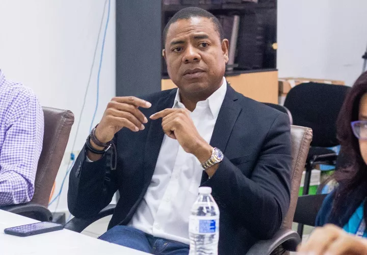 galvan-colon-alcalde_0.jpg