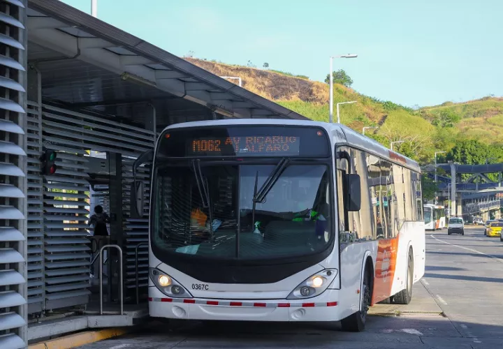 Actualmente hay unos 600 buses en funcionamiento, lo que afecta la prestación del servicio. Foto: Cortesía