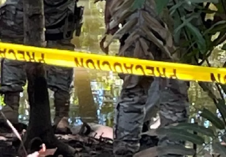 La mujer se encontraba lavando en el río Camarón cuando le cayó la rama de un árbol. Foto. Sinaproc