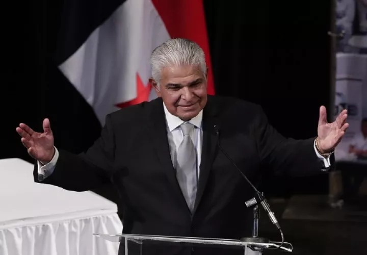 José Raúl Mulino durante el acto en el que fue proclamado como presidente electo de Panamá. Foto: EFE/ Bienvenido Velasco