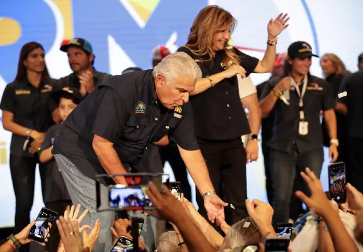 José Raúl Mulino hizo valer su condición de favorito de los electores. Foto: EFE