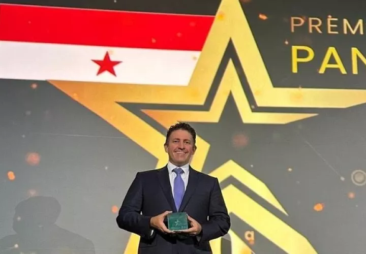 premio-oro-metrobank_0.jpg