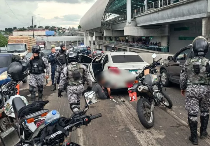 Entre los detenidos hay un menor de edad. Foto: Cortesía Policía Nacional