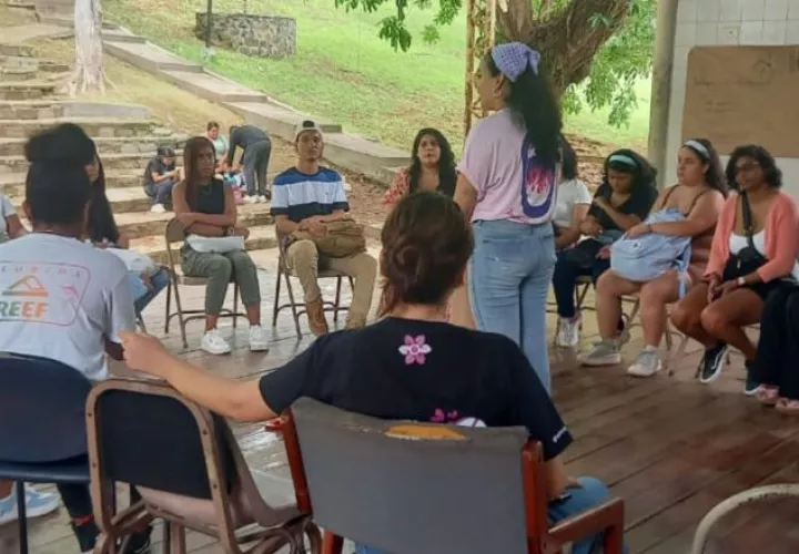 Tercer Festival Menstruante, una iniciativa de Palabras Poderosxs, que promueve  la aceptación y la conversación sobre la menstruación en espacios sin vergüenza. Miriam Lasso