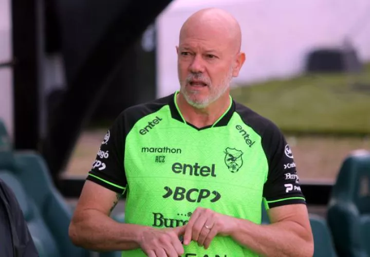 El profesor Antonio Carlos Zago, técnico de Bolivia. Foto:EFE