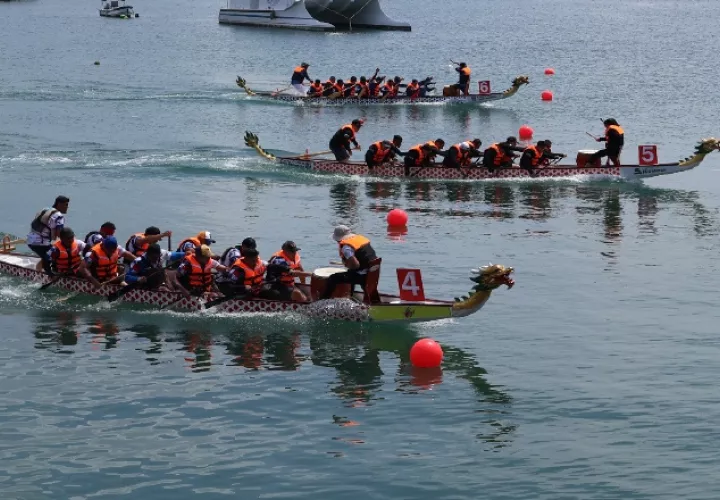 Las carreras de Botes de Dragón estuvo competitiva. Foto: Cortesía