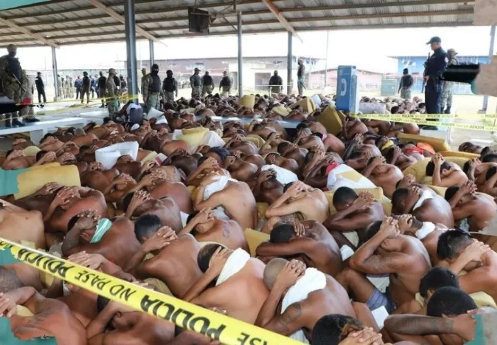 Armas de fuego, drones y más de 27 mil dólares se decomisaron en los centros penitenciarios del país durante este quinquenio. Foto: Cortesía