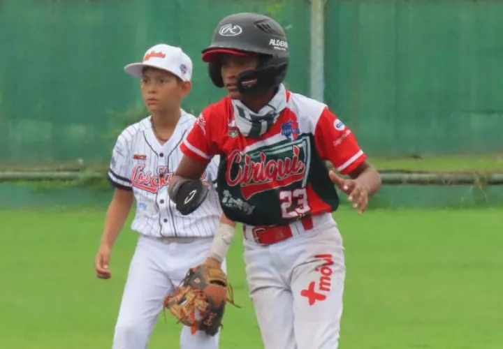 Chiriquí venció a Los Santos en el Nacional de Beísbol  U12. Foto: Fedebeis