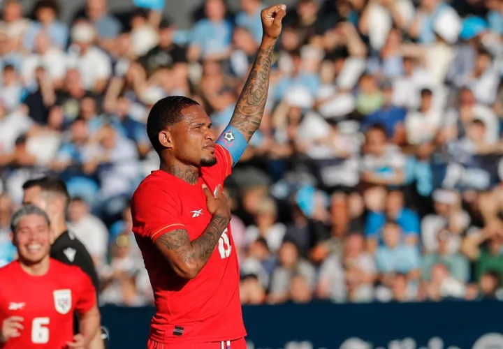 Davis podría llevar el brazalete de capitán en lugar del lesionado Ánibal Godoy. Foto: EFE