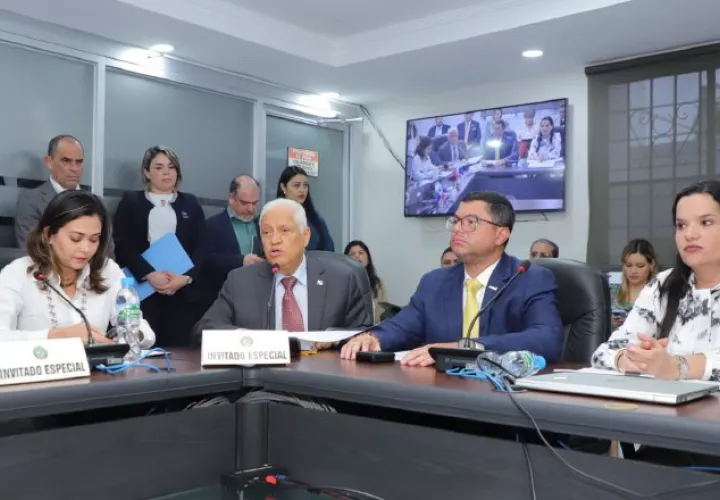 El 14 de mayo fue la última reunión de la comisión de Presupuesto en el se aprobó un crédito. Foto: Cortesía