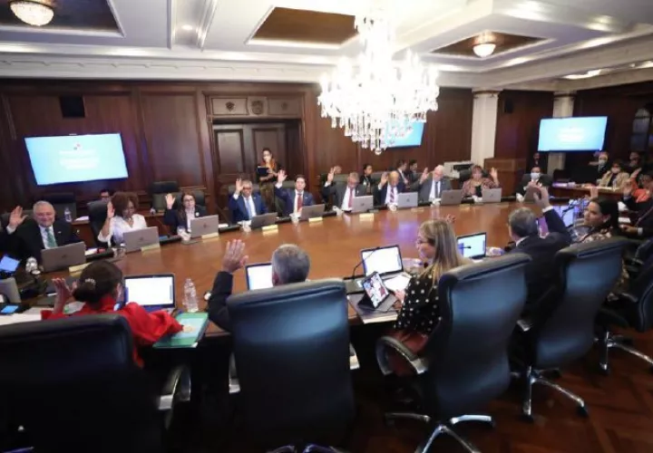 gabinete-panama_0.jpg