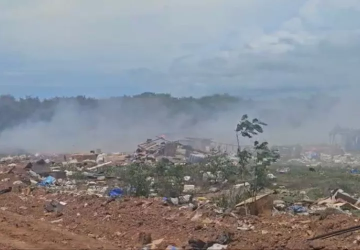 humo-vertedero-losantos.jpg