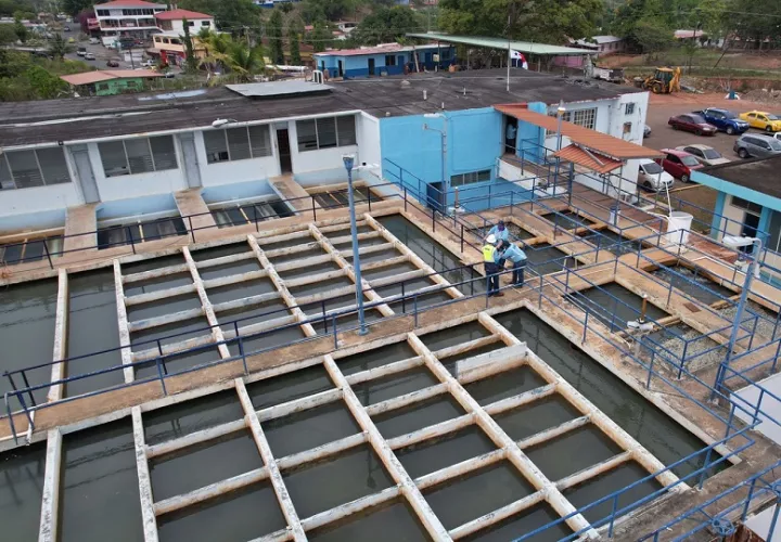 En Panamá Oeste no habrá agua el 2 de julio  y en  David la falta del vital líquido será el 3 de julio. Foto Archivo
