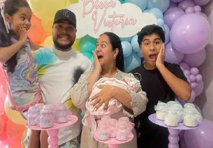 Kathy Phillips y su familia. Foto: Instagram