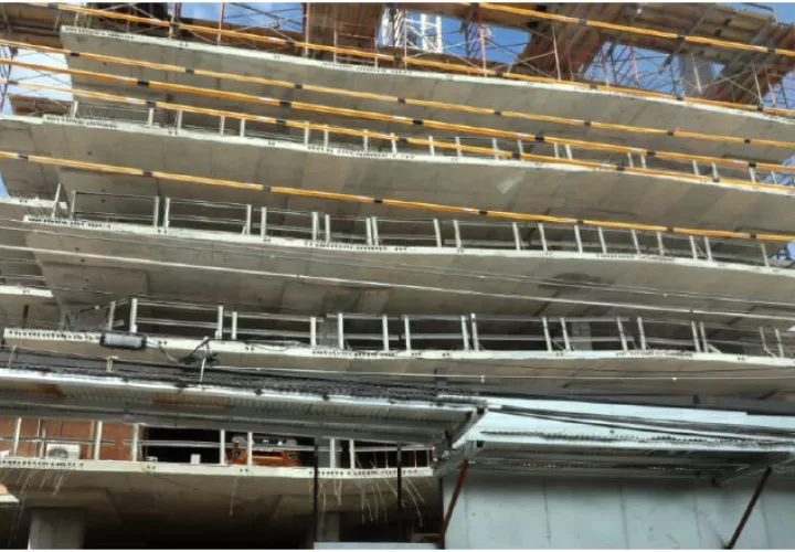 La Dirección de Obras y Construcciones del Municipio de Panamá aprobó 9,380 permisos el año pasado, de los que 1,008 fueron de construcción. Archivo 