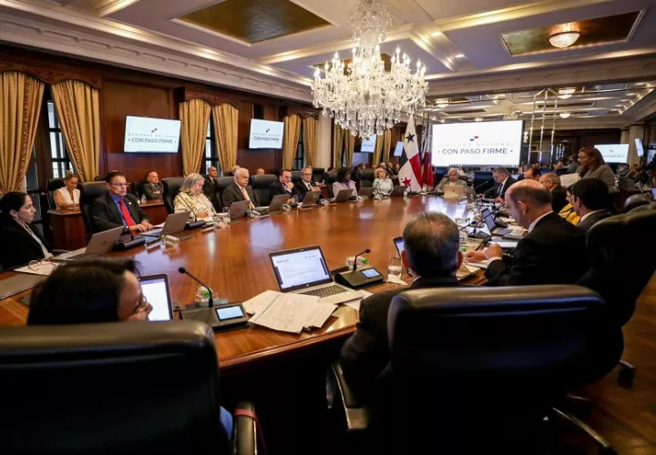 Autoridades del Gobierno se reúnen en consejo de gabinete. Foto: Cortesía