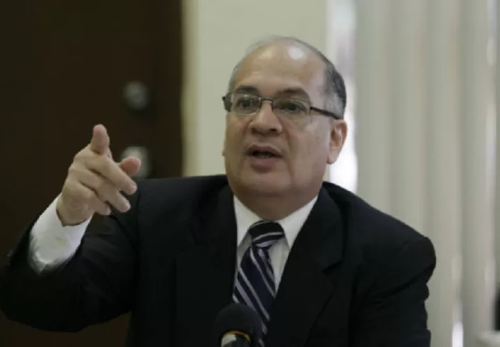 El procurador Rigoberto González recalcó que no se puede crear privilegios entre funcionarios.