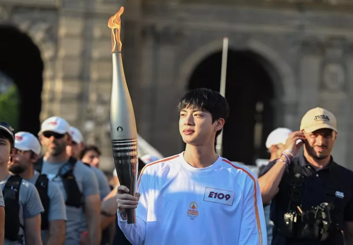 Jin terminó su servicio militar hace un mes. Foto: @paris2024