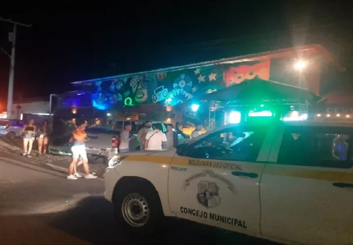 Con estos operativos nocturnos buscan frenar las carreras clandestinas que se realizan los fines de semana en el área de Costa Verde. Foto. Eric Montenegro
