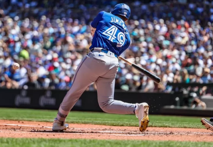 Leonardo Jiménez, pegó su primer hit en la carpa grande. Foto: @BlueJays